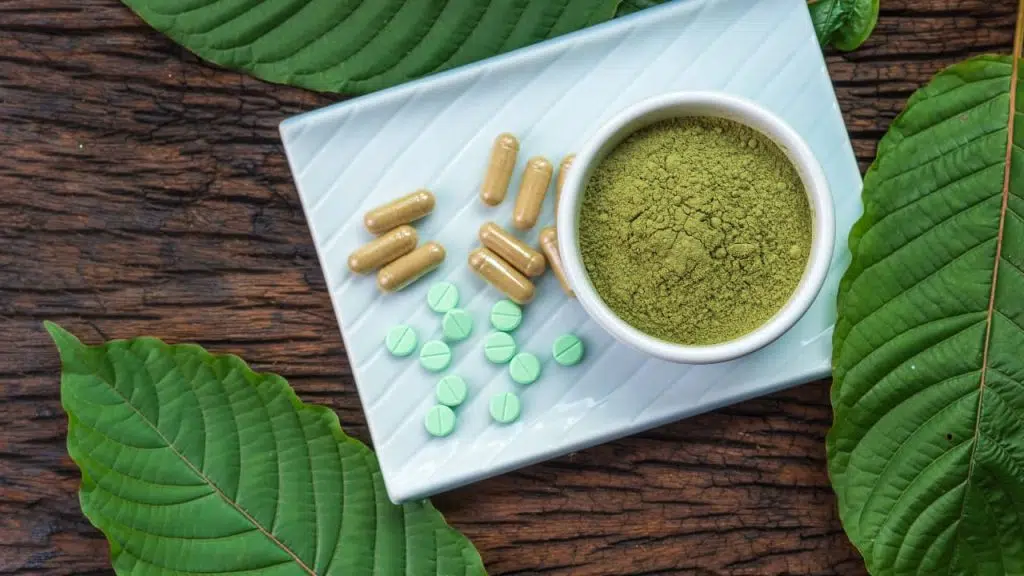 Methods of Kratom Extraction