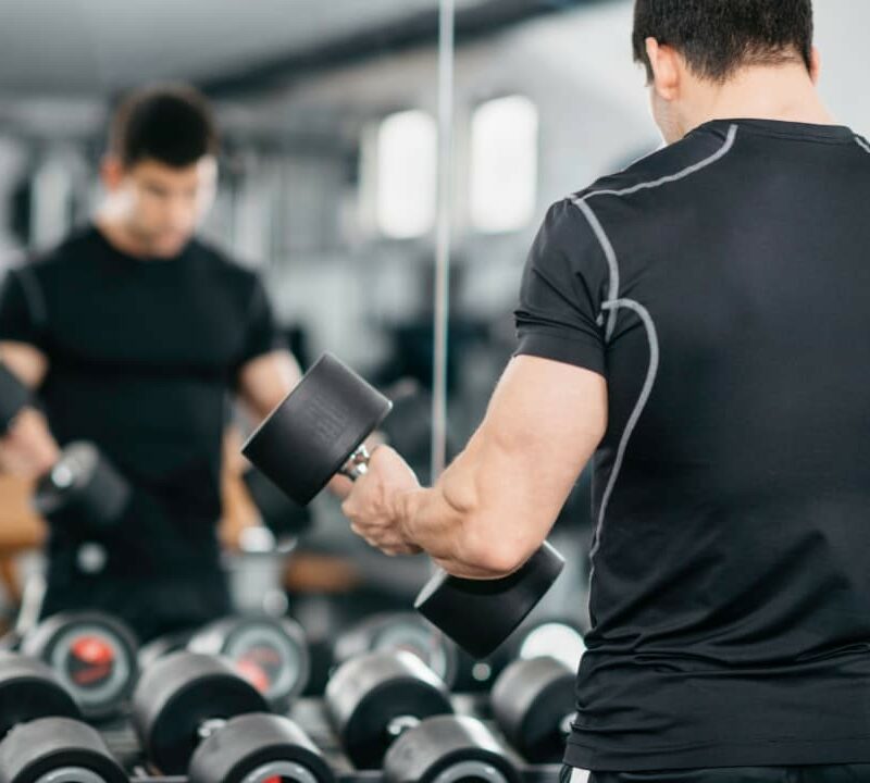 Explore how incorporating kratom into your fitness routine can help you achieve your health and fitness goals with expert-approved body composition tips.