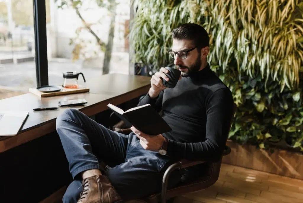 A man drinking tea with kratom extract for stress relief