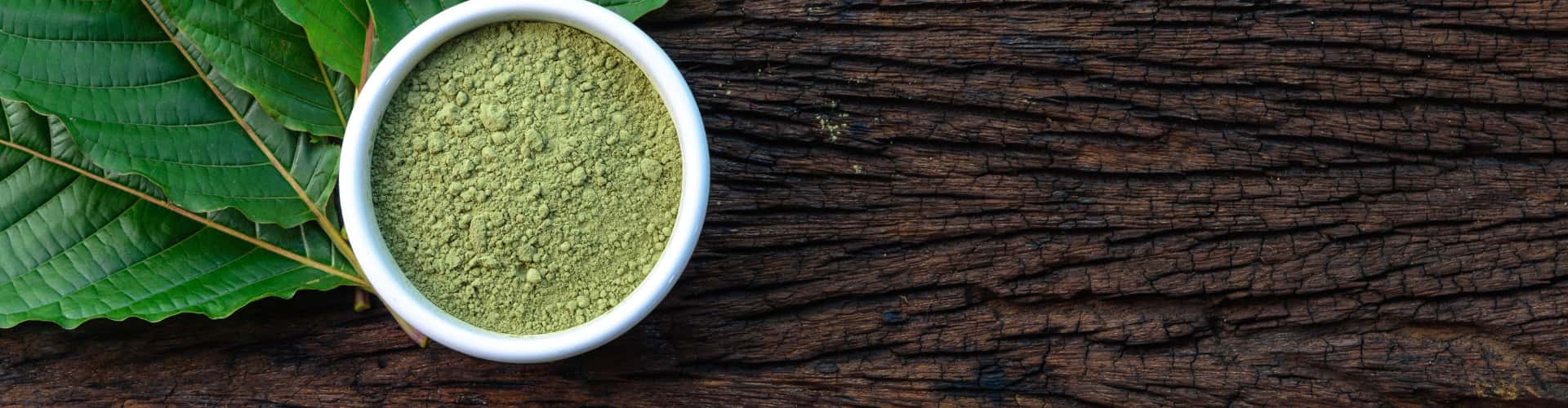 Kratom Powder: Uses, Effects, and More